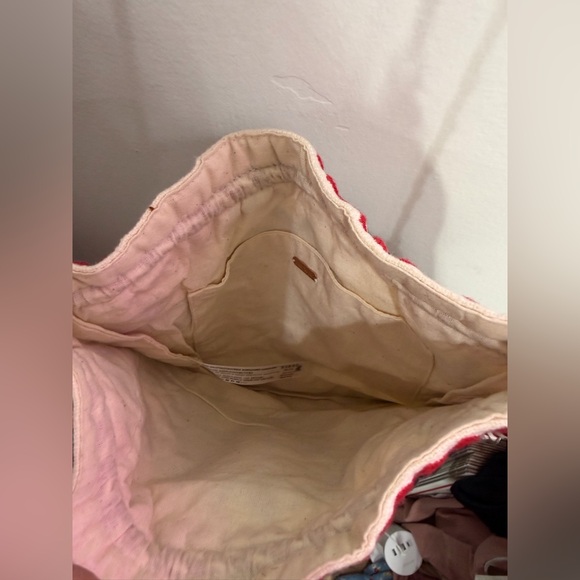 Emmie Embroidered Crossbody Free People - Picture 7 of 9